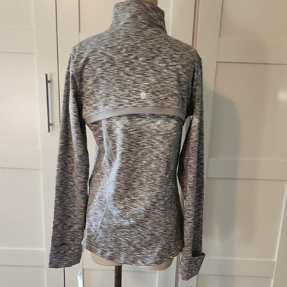 Queenieke Women's Gray Athletic Jacket NWT Size XL - Picture 7 of 11